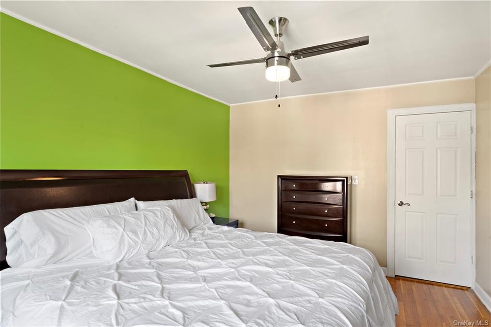 3065 Sedgwick Ave unit 4E, Bronx, NY 10468 - photo 1