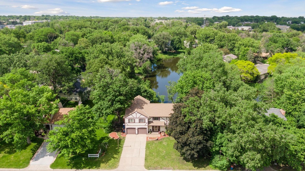 Welcome to 7450 Duluth St!