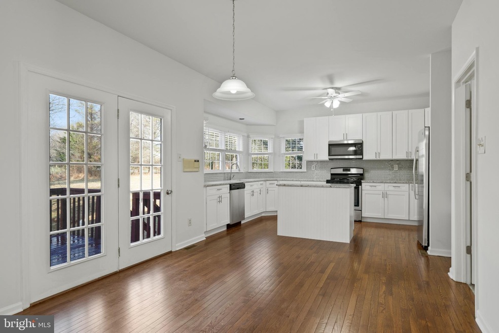 9 N Iroquois Ln, Chester Springs, PA 19425 - photo 1