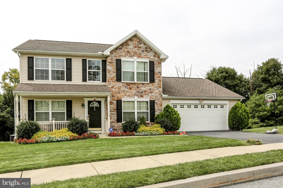 5929 Pinedale Ct, Harrisburg, PA 17111 - photo 1