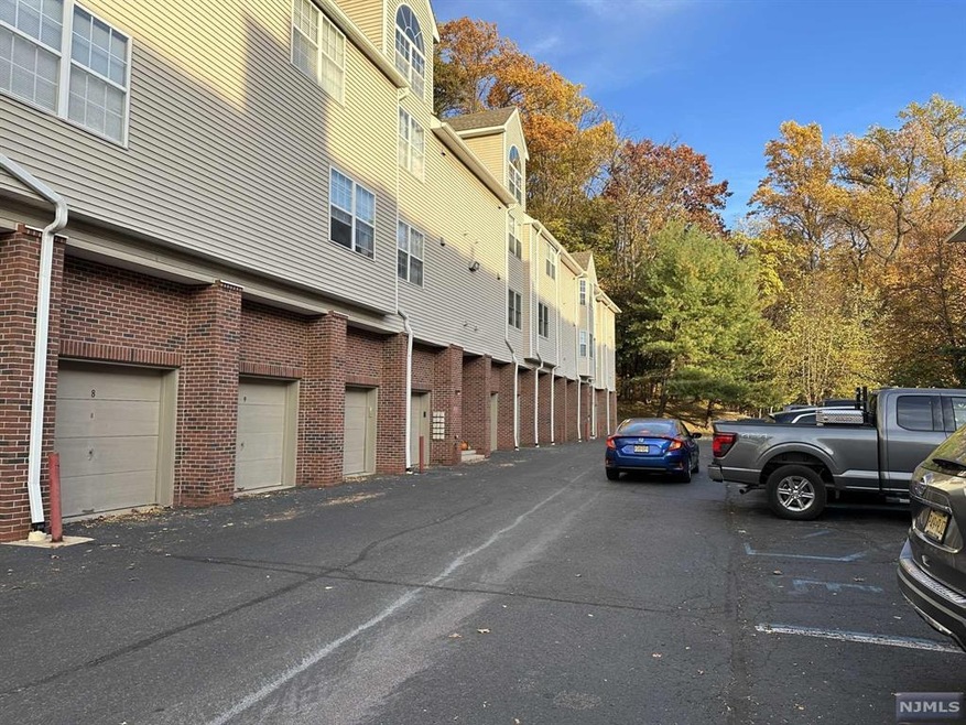 4205 Schindler Ln, Wayne, NJ 07470 - photo 1