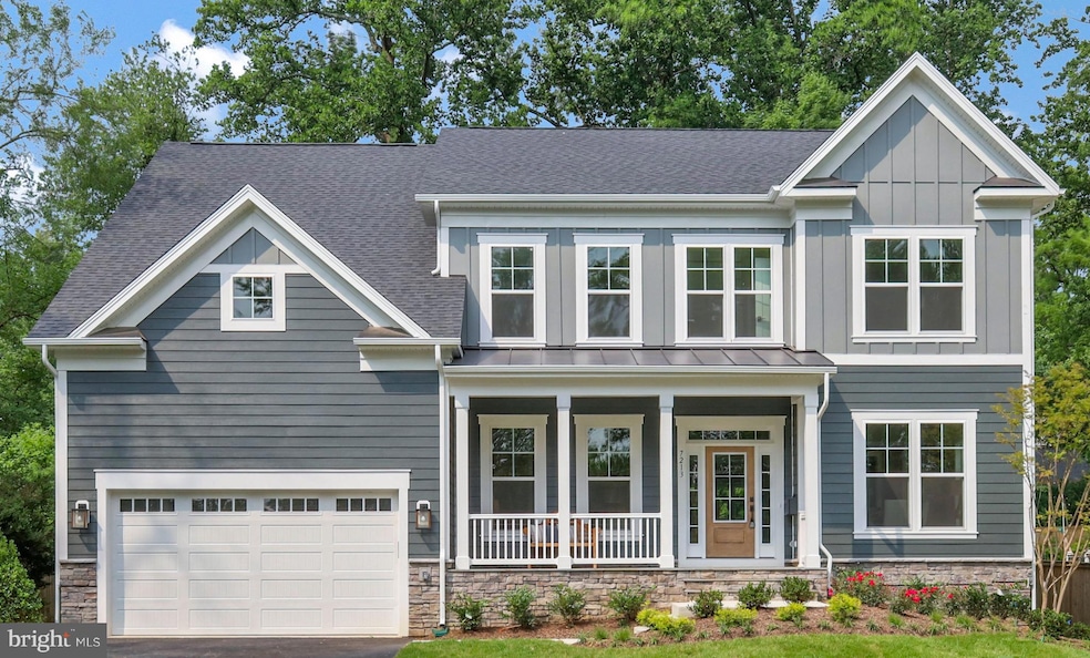 7213 Tod St, Falls Church, VA 22046 - photo 1
