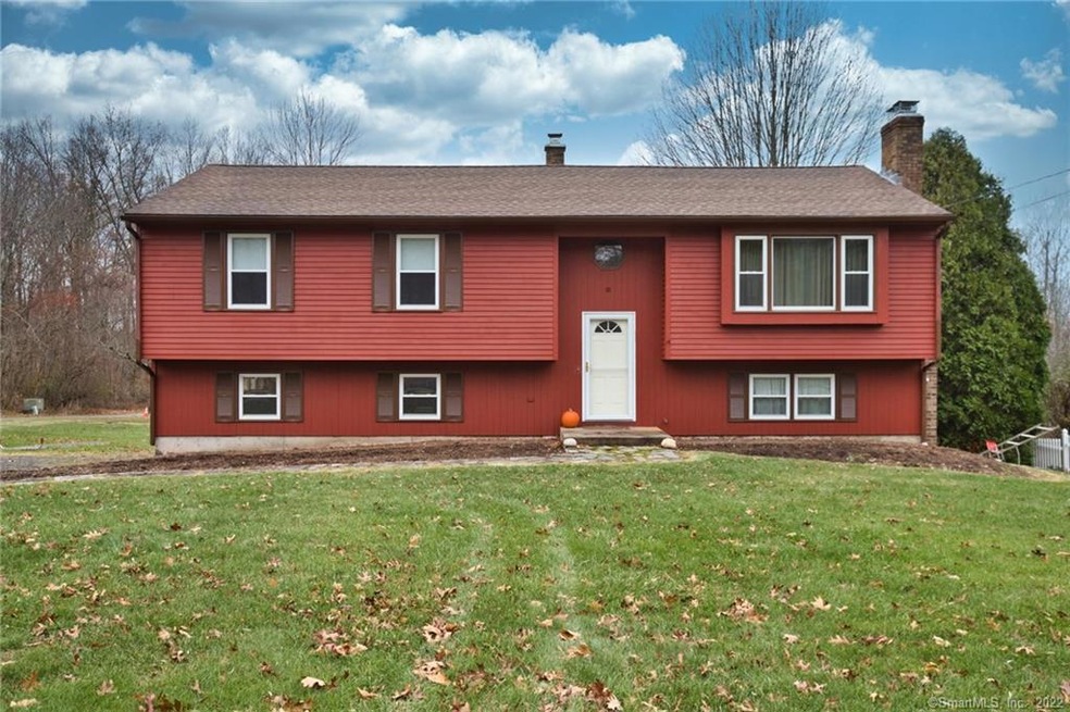 45 Smith St, East Hampton, CT 06424 - photo 1