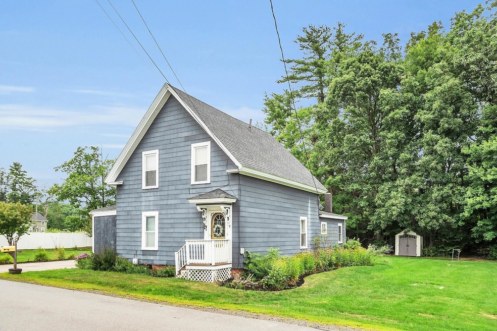 9 Dame Rd, Newmarket, NH 03857 - photo 1