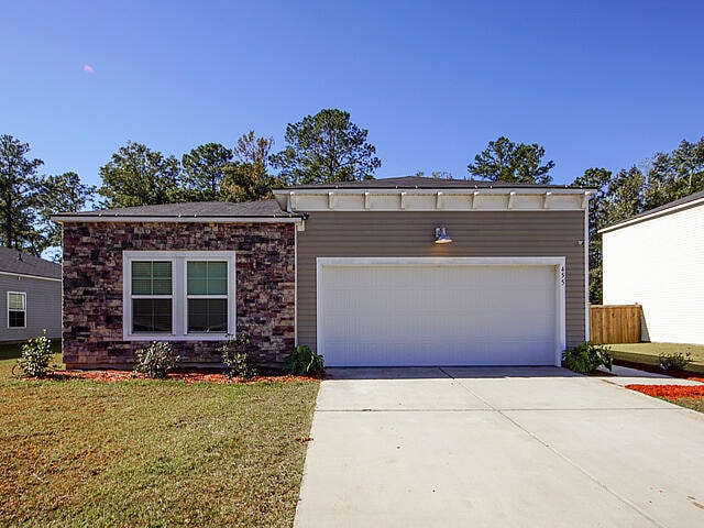 455 Spanish Wells Rd, Summerville, SC 29486 - photo 1
