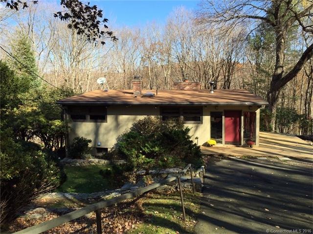 7 Roseview Ln, Woodbridge, CT 06525 - photo 1