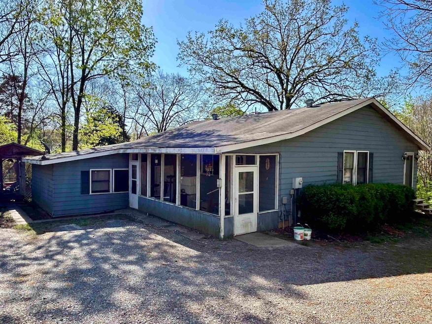 574 Choctaw Landing, Clinton, AR 72031 - photo 1