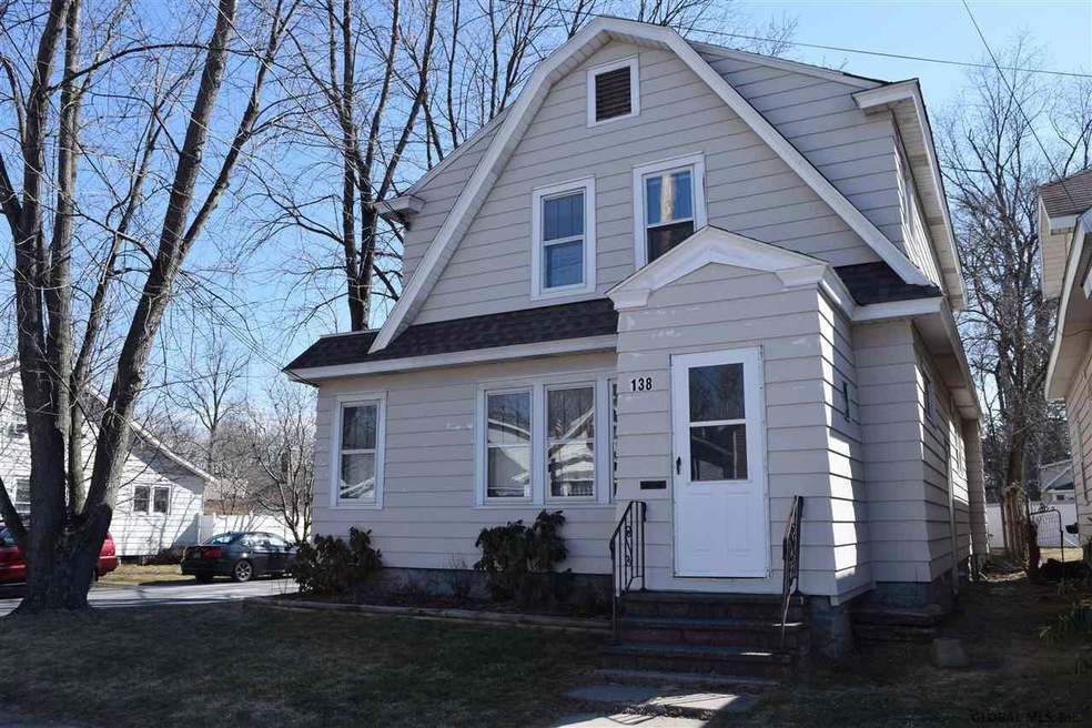 138 N Toll St, Schenectady, NY 12302 - photo 1