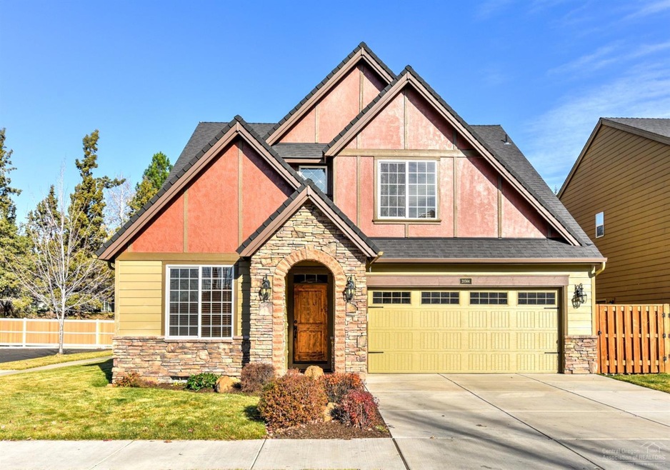 20564 Jacklight Ln, Bend, OR 97702 - photo 1