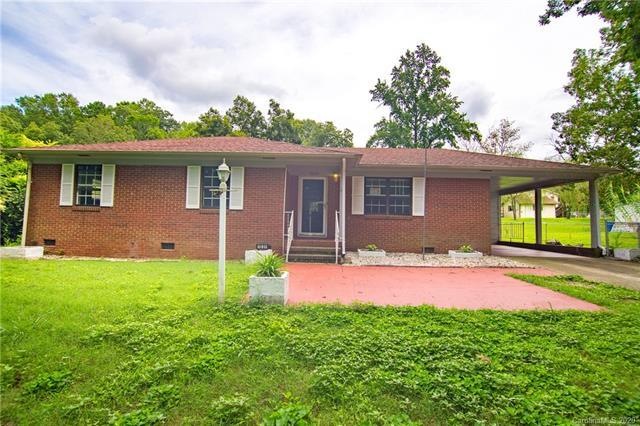 1031 Crowders Creek Rd, Gastonia, NC 28052 - photo 1