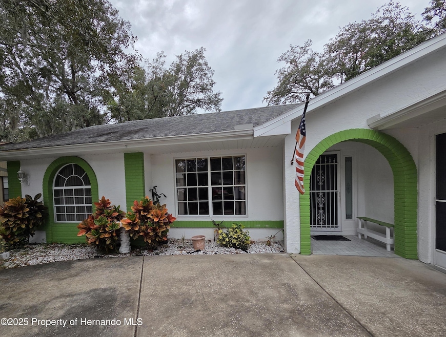 7605 Landmark Dr, Spring Hill, FL 34606 - photo 1