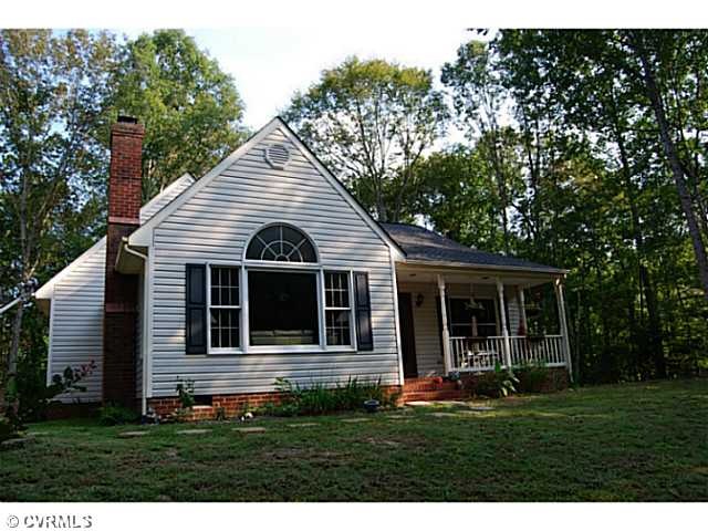 Exterior Front - 2.6 ACRES OF PRIVACY!
