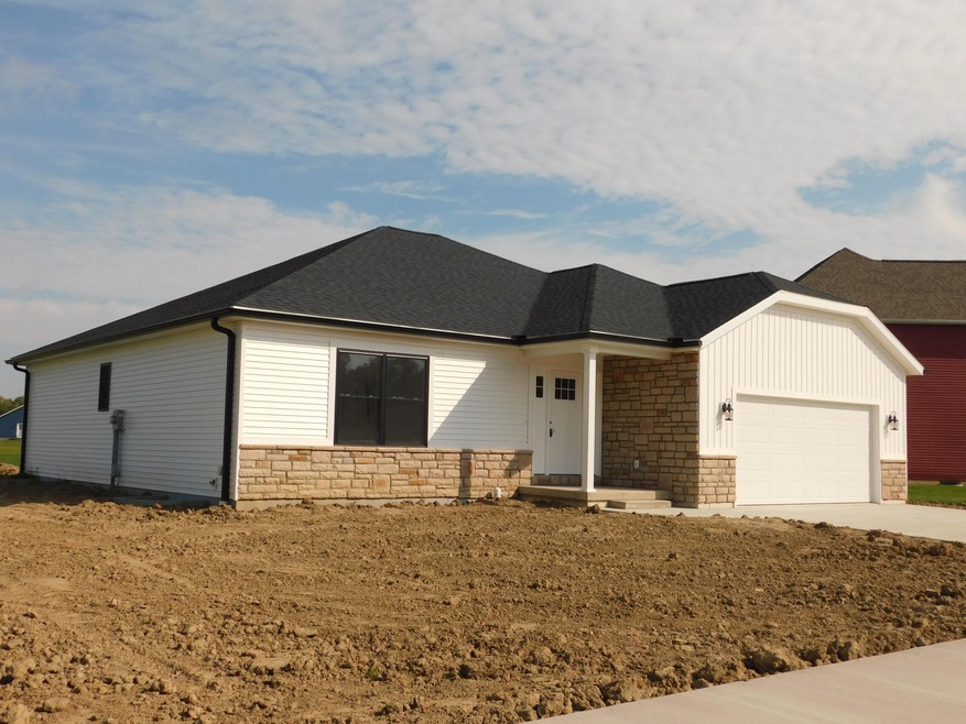 333 Miami Erie Cir, Saint Marys, OH 45885 - photo 1