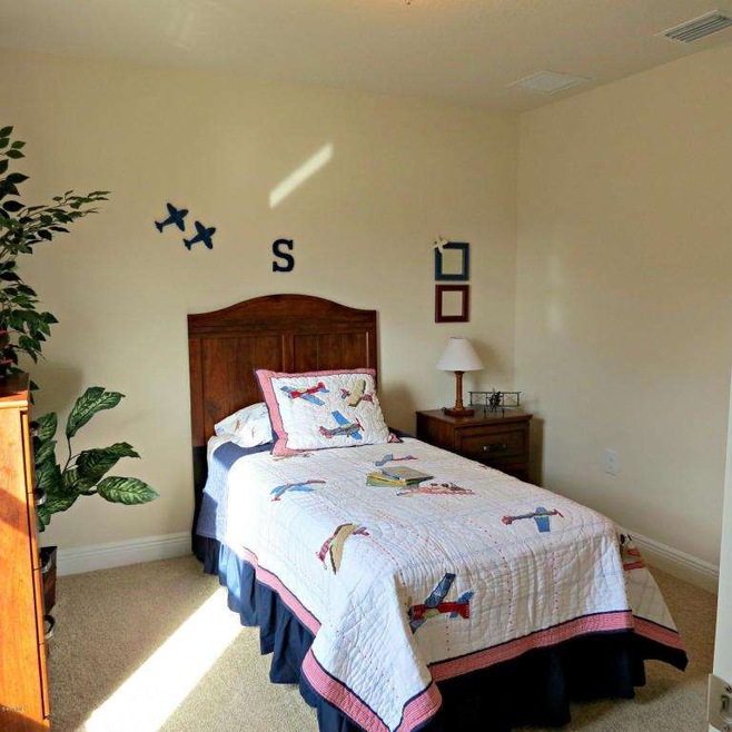 1780 2 bed
