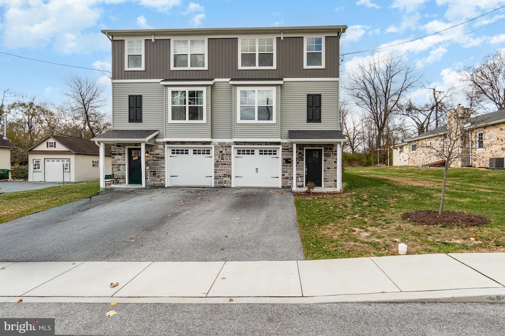 1134 Franklin St, Carlisle, PA 17013 - photo 1