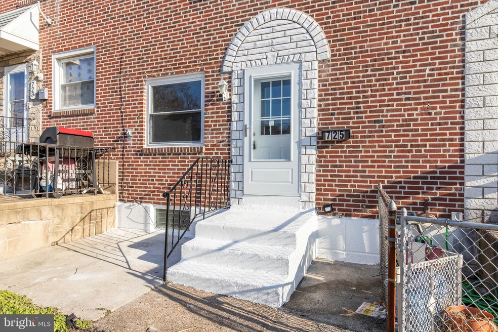 725 Grant Rd, Folcroft, PA 19032 - photo 1