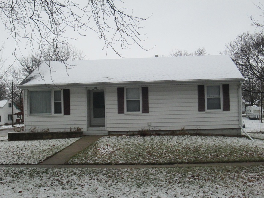 2028 Marshall St Front