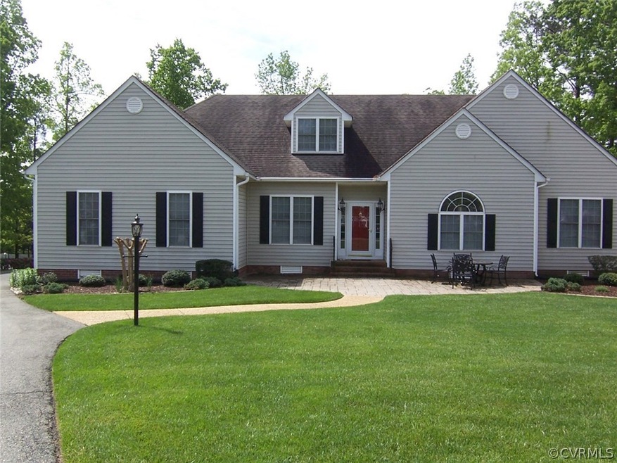 Welcome to 915 Biggin Pond Place