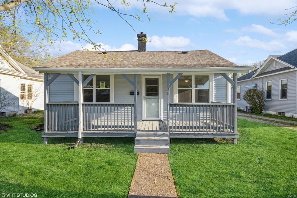 210 W Central Ave, Benld, IL 62009