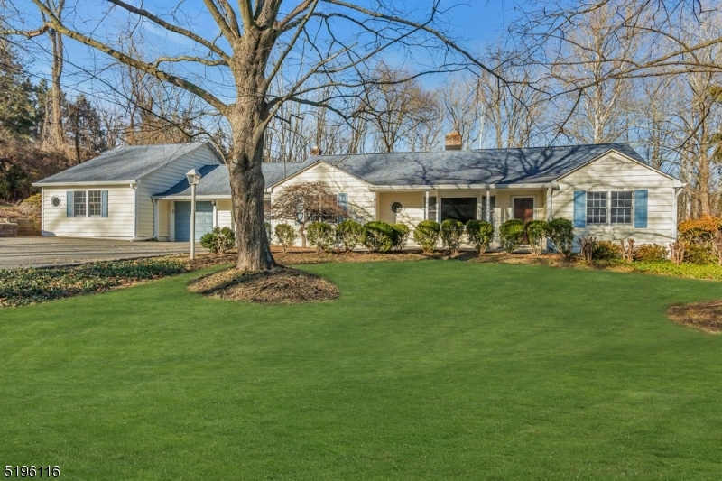 188 Mendham Rd E, Mendham, NJ 07945 - photo 1