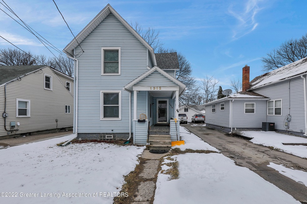 1312 W Barnes Ave, Lansing, MI 48910 - photo 1