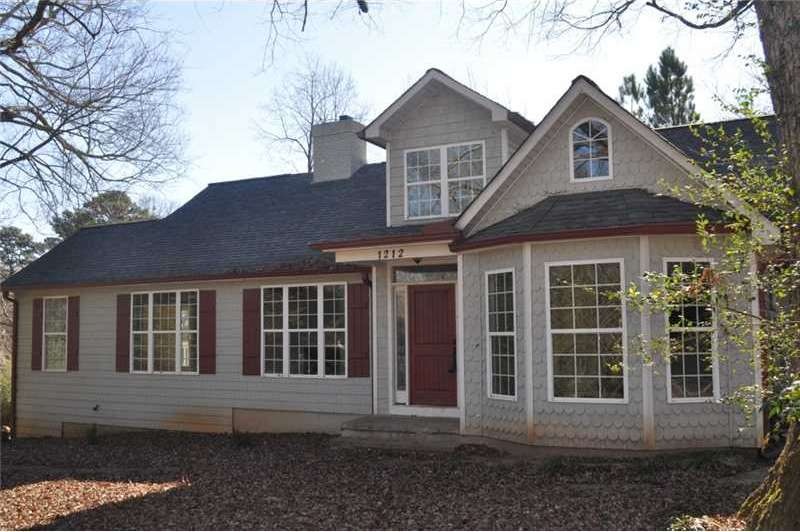 Exterior Front.