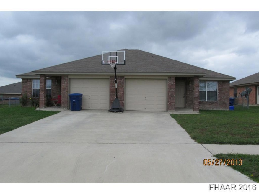 612 Bermuda unit B, Copperas Cove, TX 76522 - photo 1