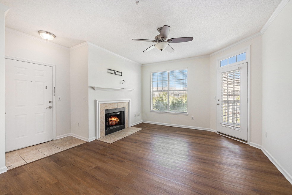 For Sale $334,000 • Co-Listing Agent