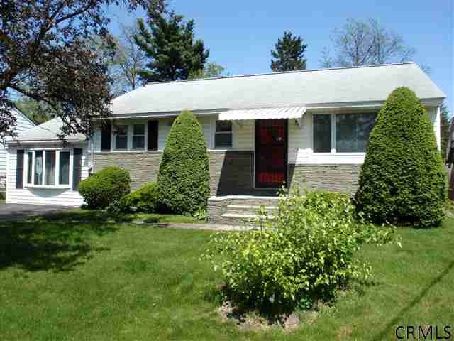1405 Lawn Ave, Schenectady, NY 12306 - photo 1