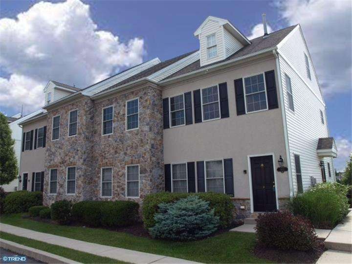 1803 Chateau Place, Easton, PA 18045 - photo 1