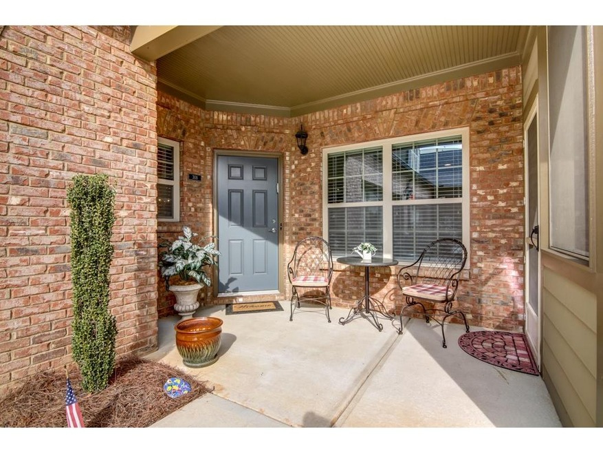 Welcome home to this wonderful open floor plan