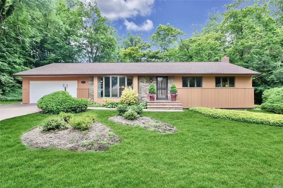 Sold $666,225 • Co-Listing Agent