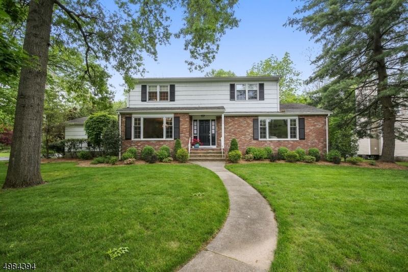 94 Sycamore Ave, Livingston, NJ 07039 - photo 1