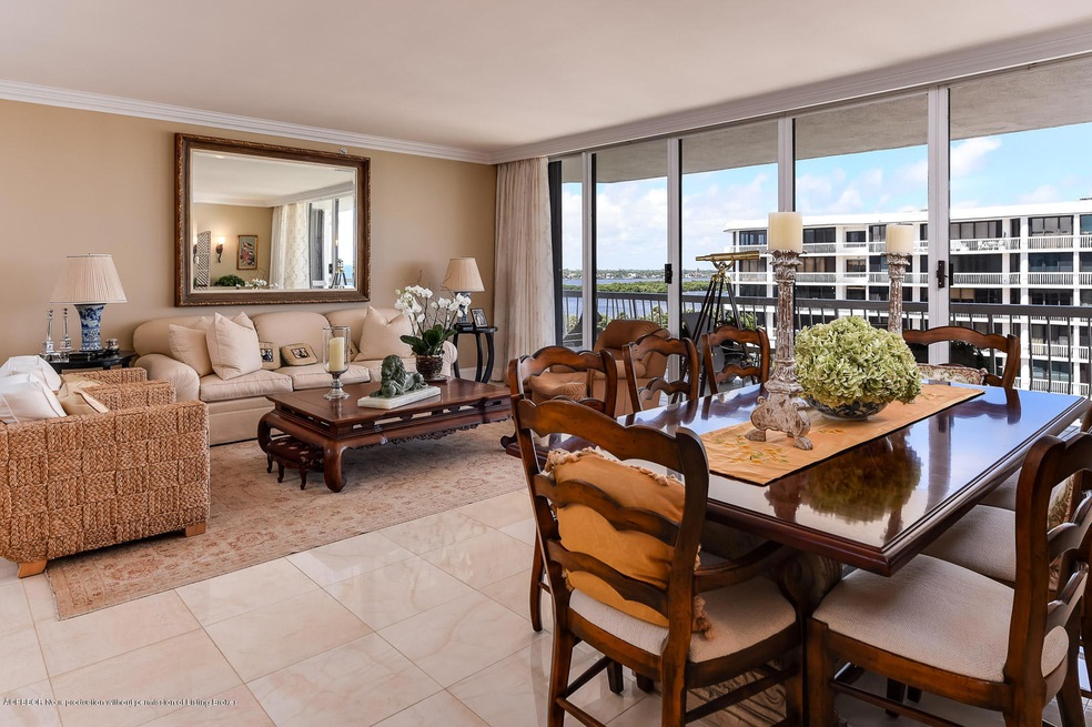 Living and Dining Area