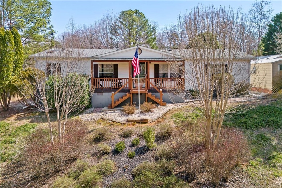 150 Katie Did Holler Ln, Walhalla, SC 29691 - photo 1