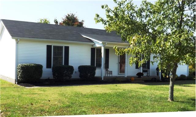 303 Southview Dr, Shelbyville, TN 37160 - photo 1