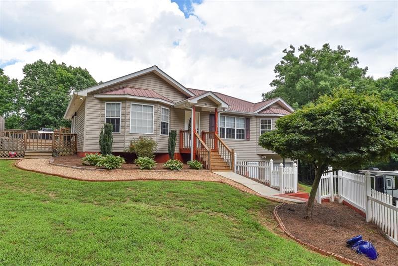 226 Parson Cir, Maysville, GA 30558 - photo 1