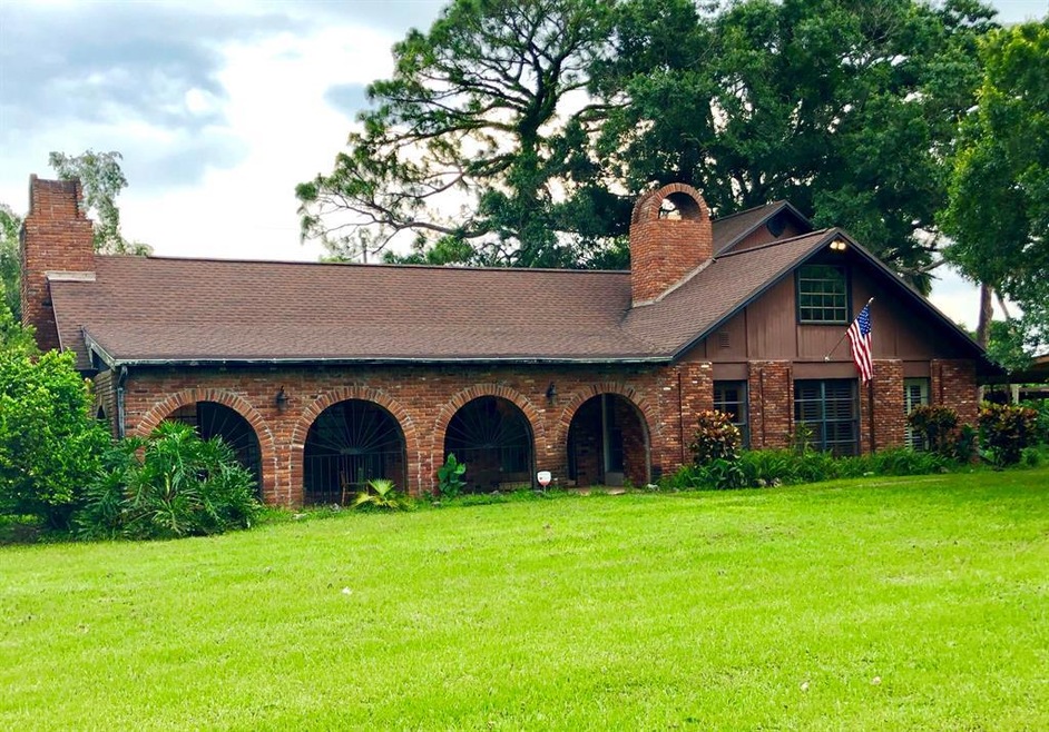 8455 W Angle Rd, Fort Pierce, FL 34947 - photo 1