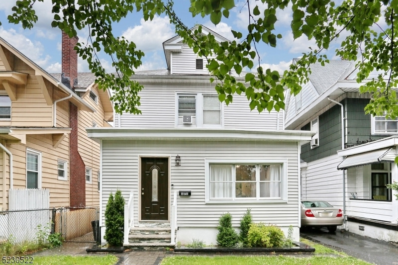 171 Ampere Pkwy, Bloomfield, NJ 07003 - photo 1