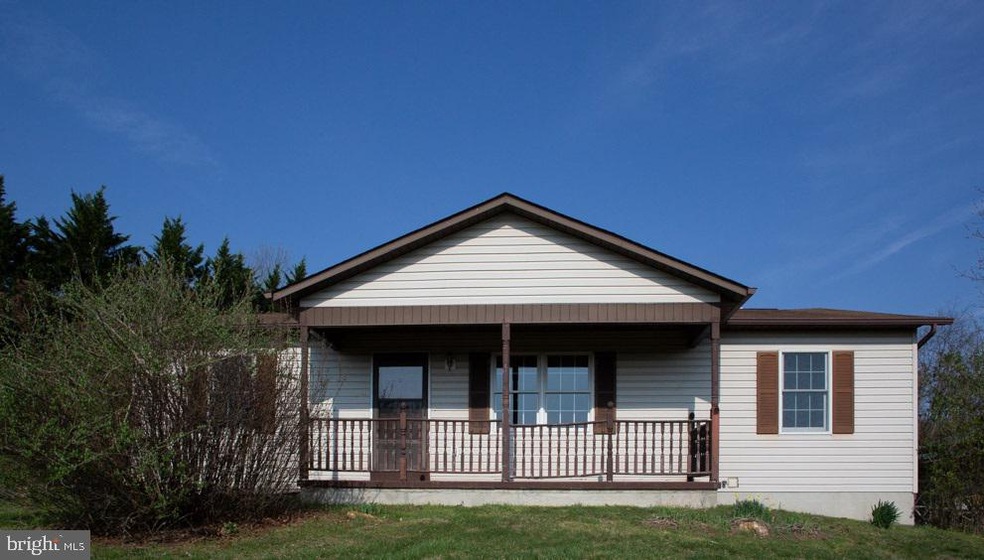 14080 Hollow Rd, Hancock, MD 21750 - photo 1