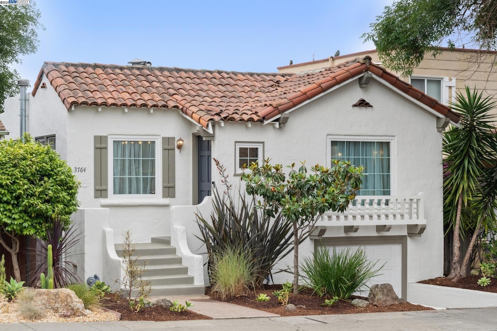 For Sale $699,000 • Co-Listing Agent