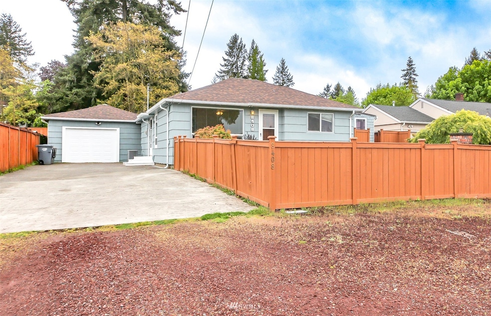8408 33rd St W, University Place, WA 98466 - photo 1