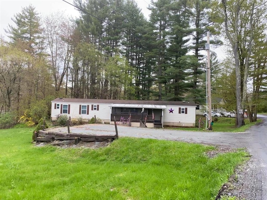 525 River St unit 1, Castleton, VT 05735 - photo 1