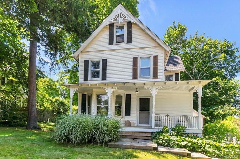 540 King St, Chappaqua, NY 10514 - photo 1