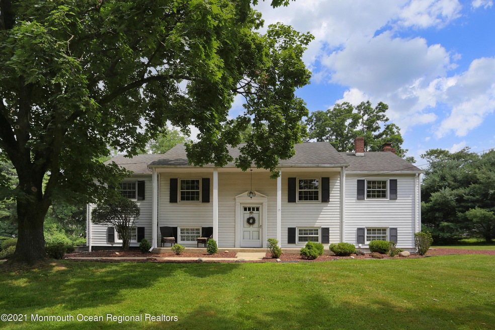 15 Windingbrook Way, Holmdel, NJ 07733 - photo 1