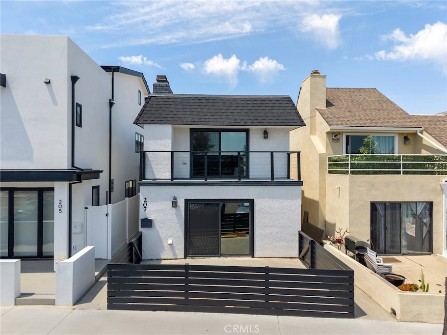 Sold $2,500,000 • Co-Listing Agent