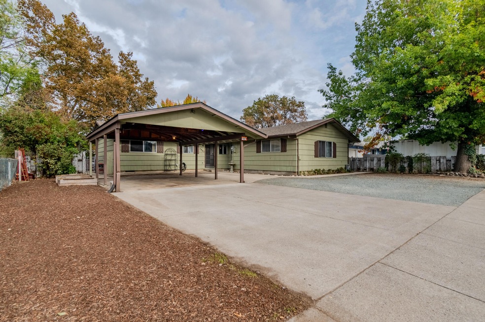 7967 Ajax St, White City, OR 97503 - photo 1