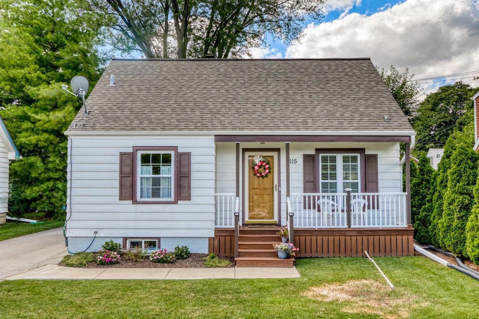 S Calhoun Rd MLS-32