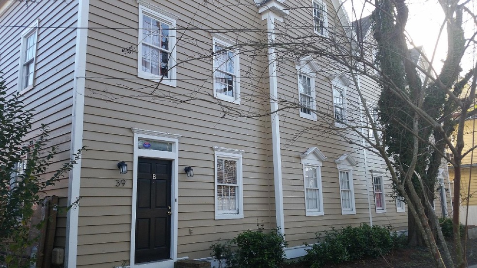 39 Radcliffe Front Building