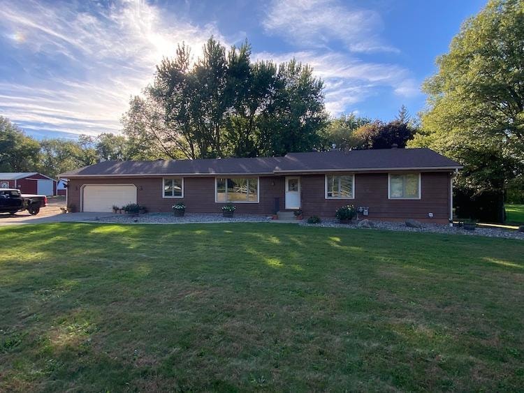 18136 Yorkshire Ave, Prior Lake, MN 55372 - photo 1